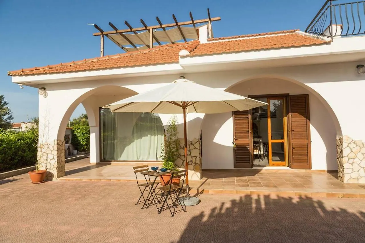 Manta Bianca Villa Siracusa Sicily Plemmirio... シラクーサ
